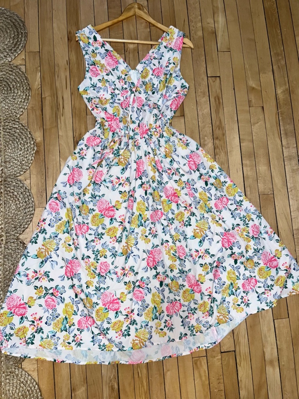 BNWOT Corset dress - Picture 2 of 4